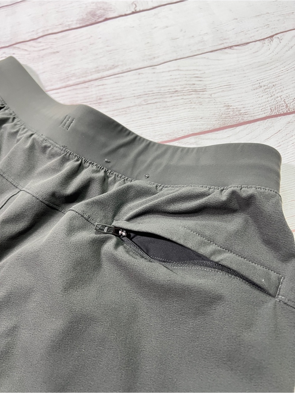 Lululemon Men's Zeroed In Slim Fit Pants - Medium - olive green Swift stretch - Picture 8 of 10